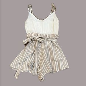 Super Cute Atar’d State Romper